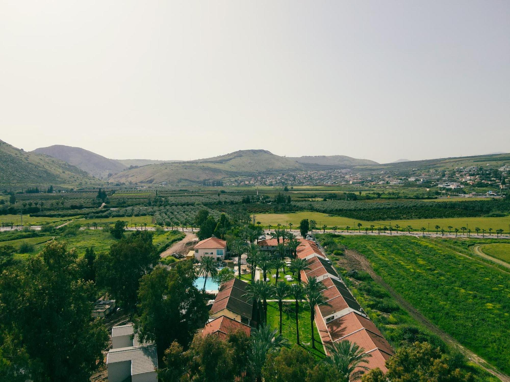 Selina Kinneret Мигдаль Экстерьер фото